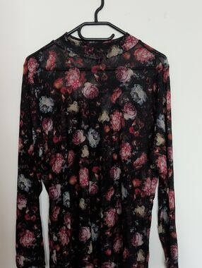 Torrid Floral Mesh Long Sleeve Top - Black with Pink Blooms